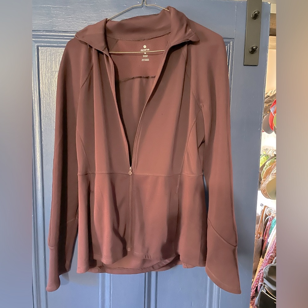 Apana workout zip up jacket